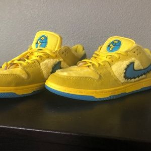 Nike dunk low sb Grateful Dead